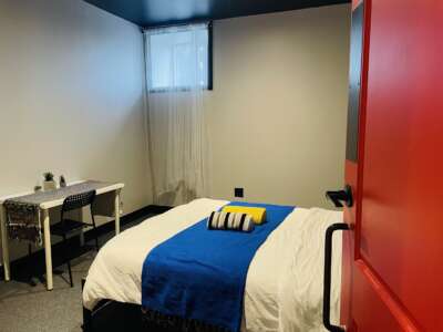 B06-A Luxurious Room - Image 5