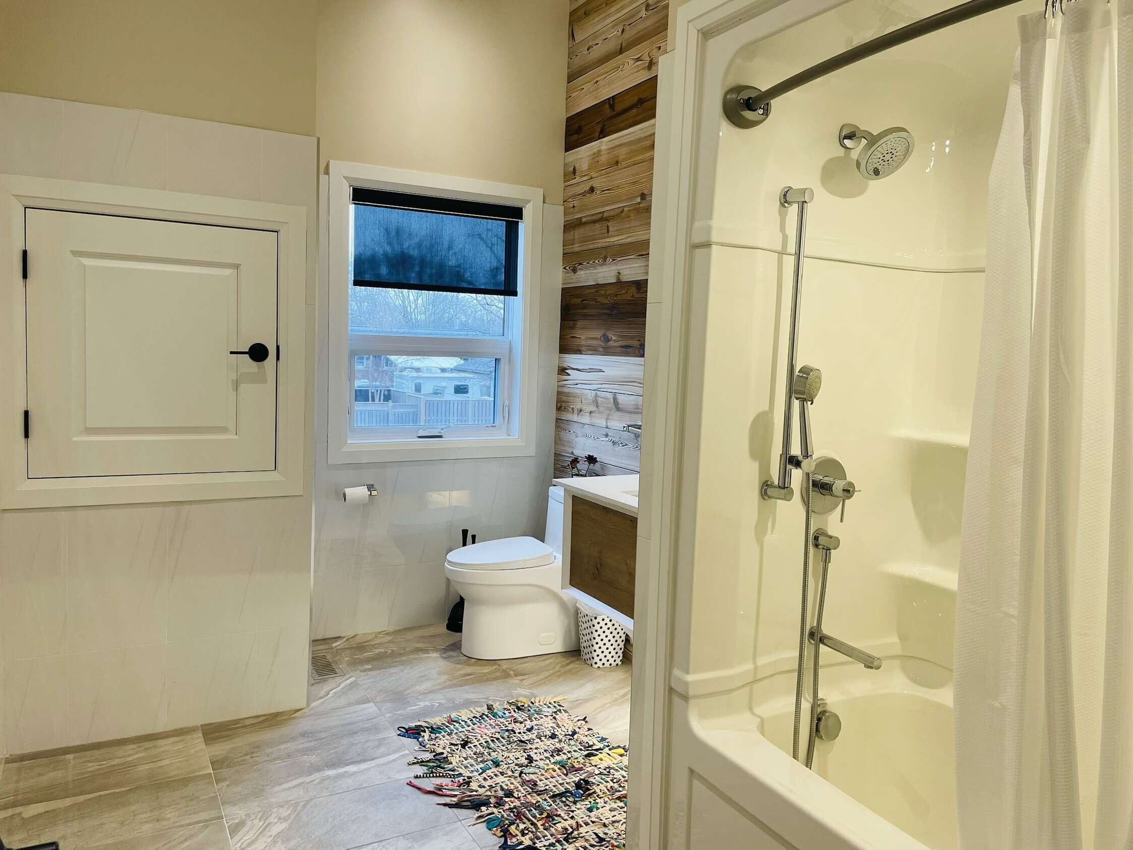 Group Accommodations - Image 24