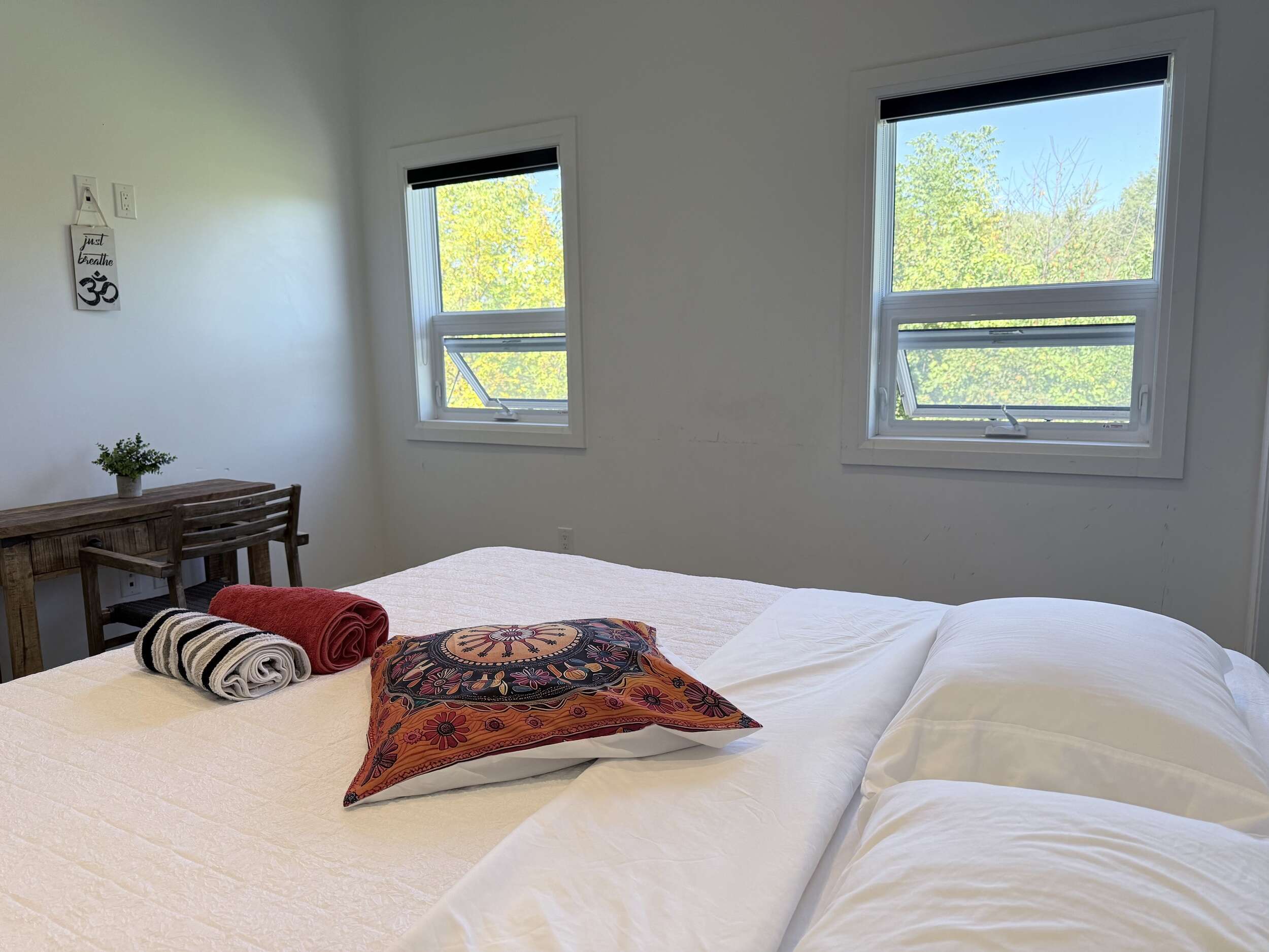 212-Peace King Suite with Private Balcony - Image 2